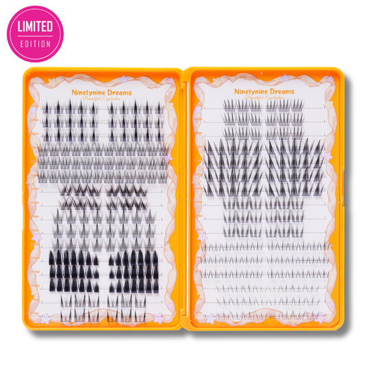 THE MANHUA LASHES BOOK
