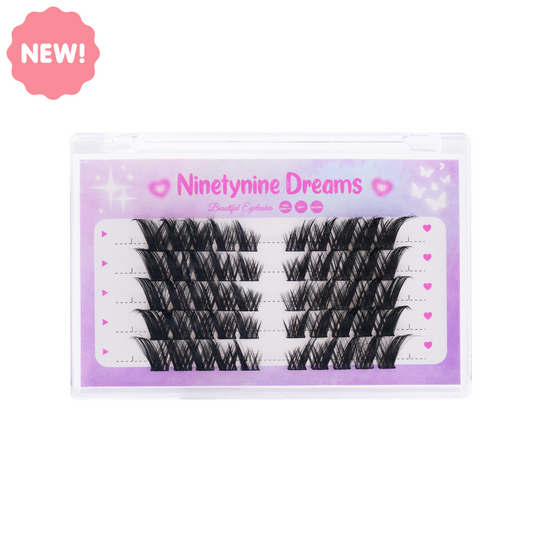 50PCs Intense Foxy Lashes, featuring a dramatic and flared design with 12-16mm length, perfect for bold, striking eye looks